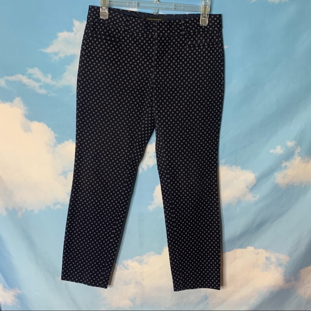 Banana Republic- Blue Sloan Cropped Floral Pants size 2 Petite